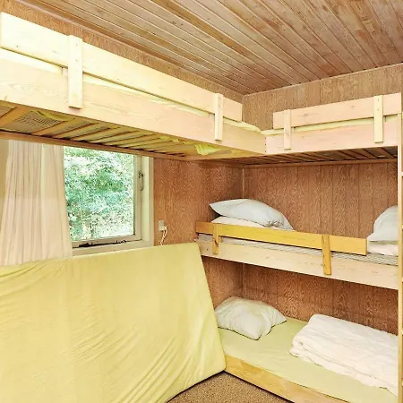 Two-bedroom Holiday In Bording 1